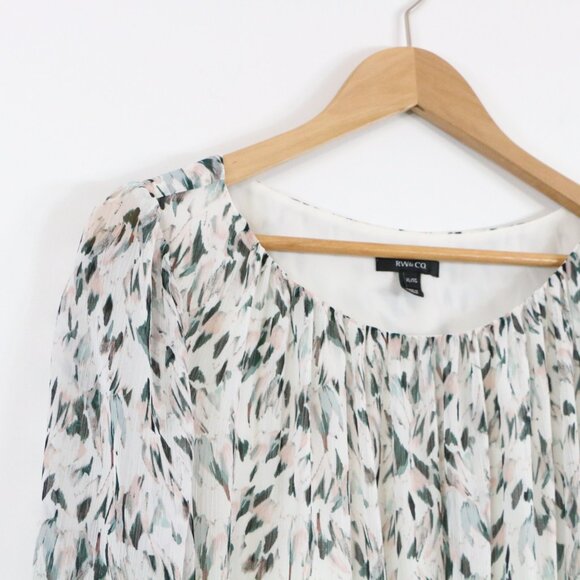 *RW&CO Sheer Chiffon Floral Print Gathered Blouse - Picture 3 of 9